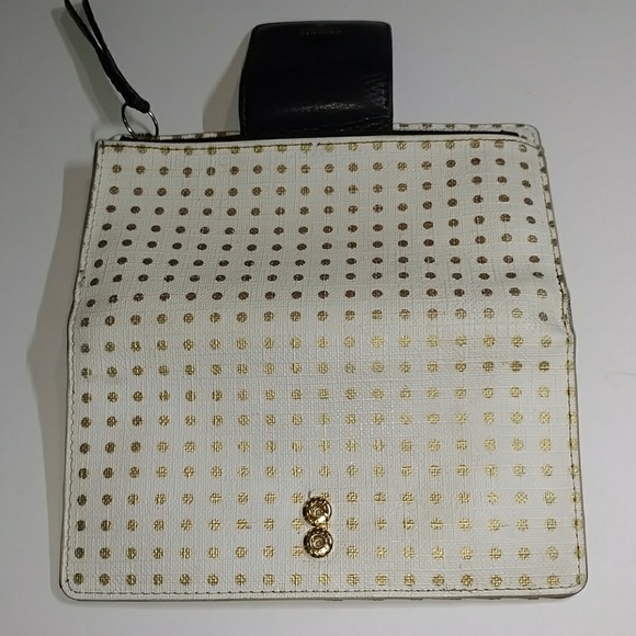 FOSSIL BI-FOLD WALLET IN WHITE & GOLD POKA DOTS - Picture 4 of 8